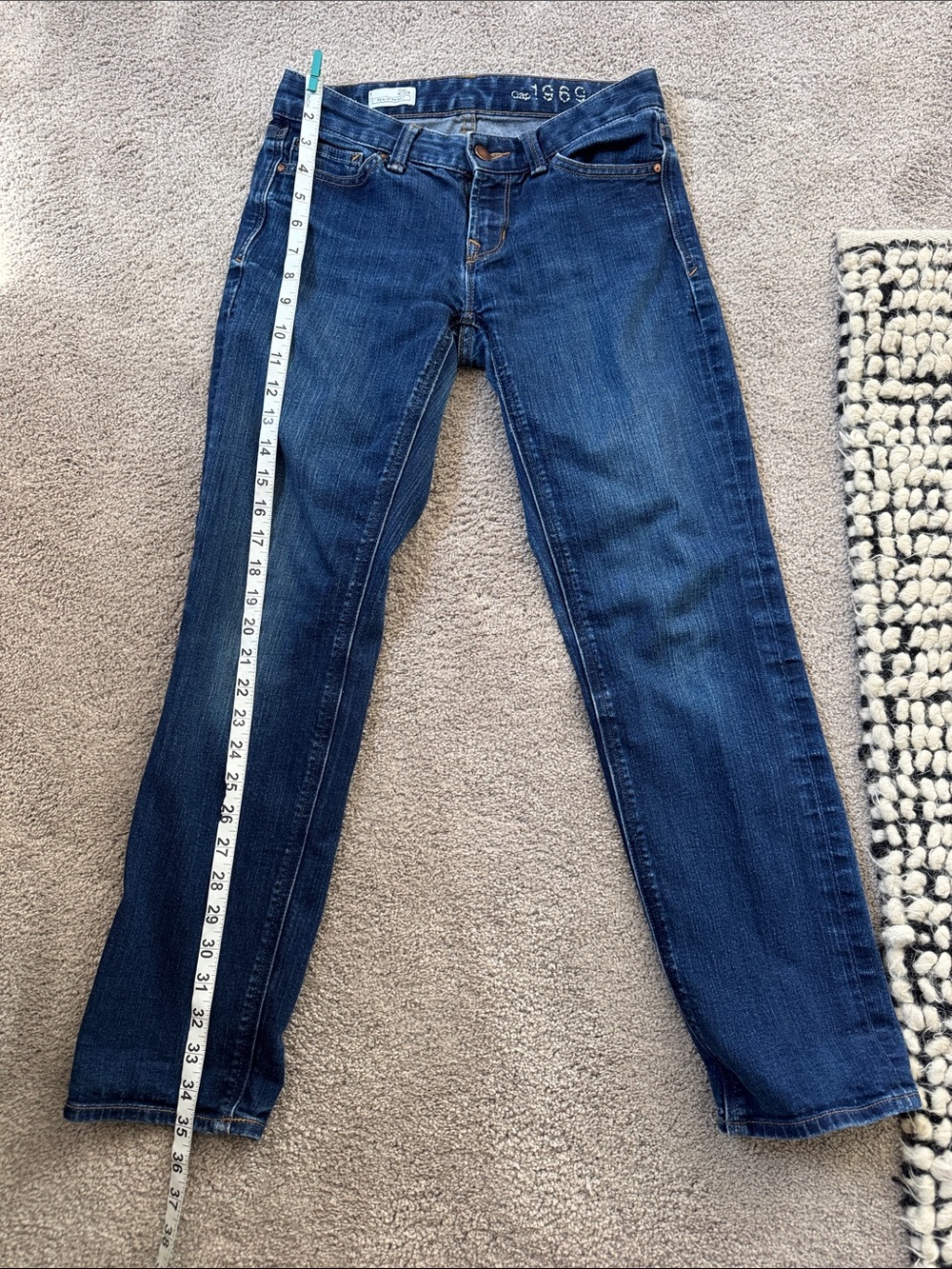 25 short 1969 GAP Women's Dark Blue Skinny Jeans